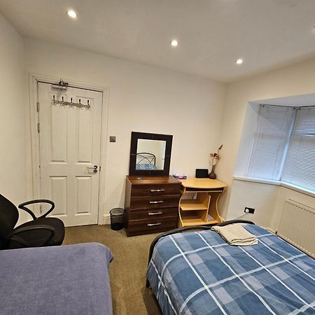 Monyhull Homestay - Near City Centre Kingsheath Nia Nec Bhx Birmingham Ngoại thất bức ảnh