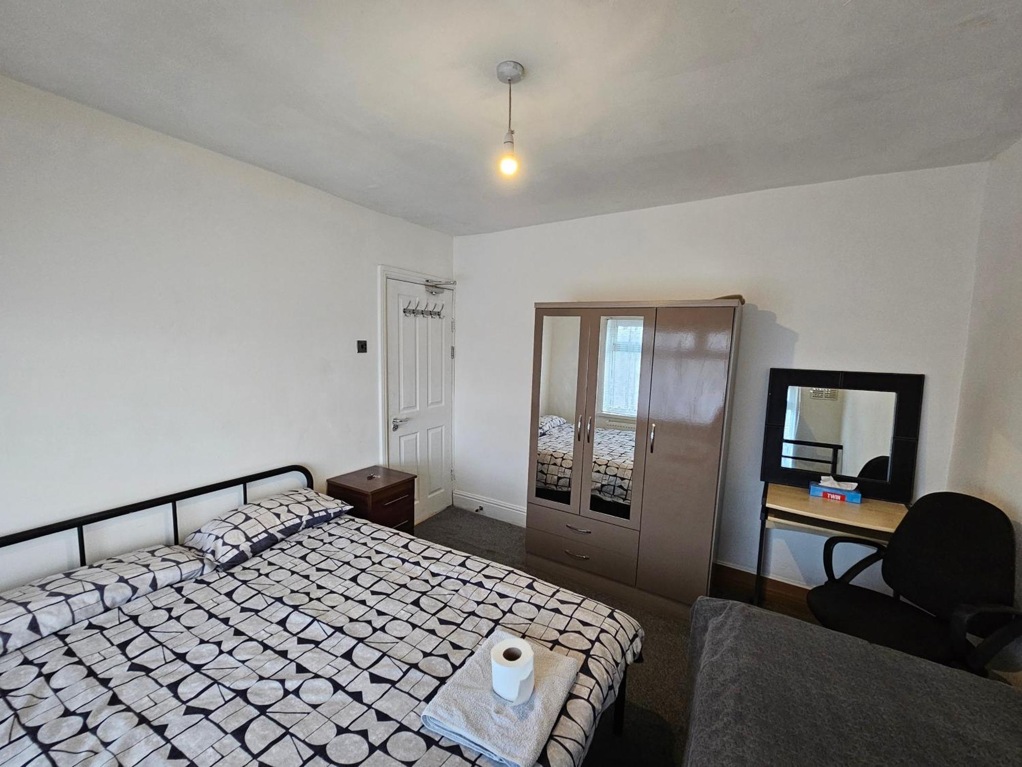 Monyhull Homestay - Near City Centre Kingsheath Nia Nec Bhx Birmingham Ngoại thất bức ảnh